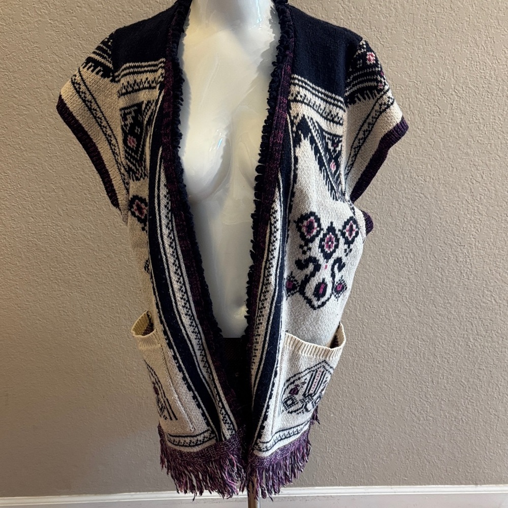 Angel ol’ the North Women's‎ Multicolor Patterned Sweater Vest size M/L